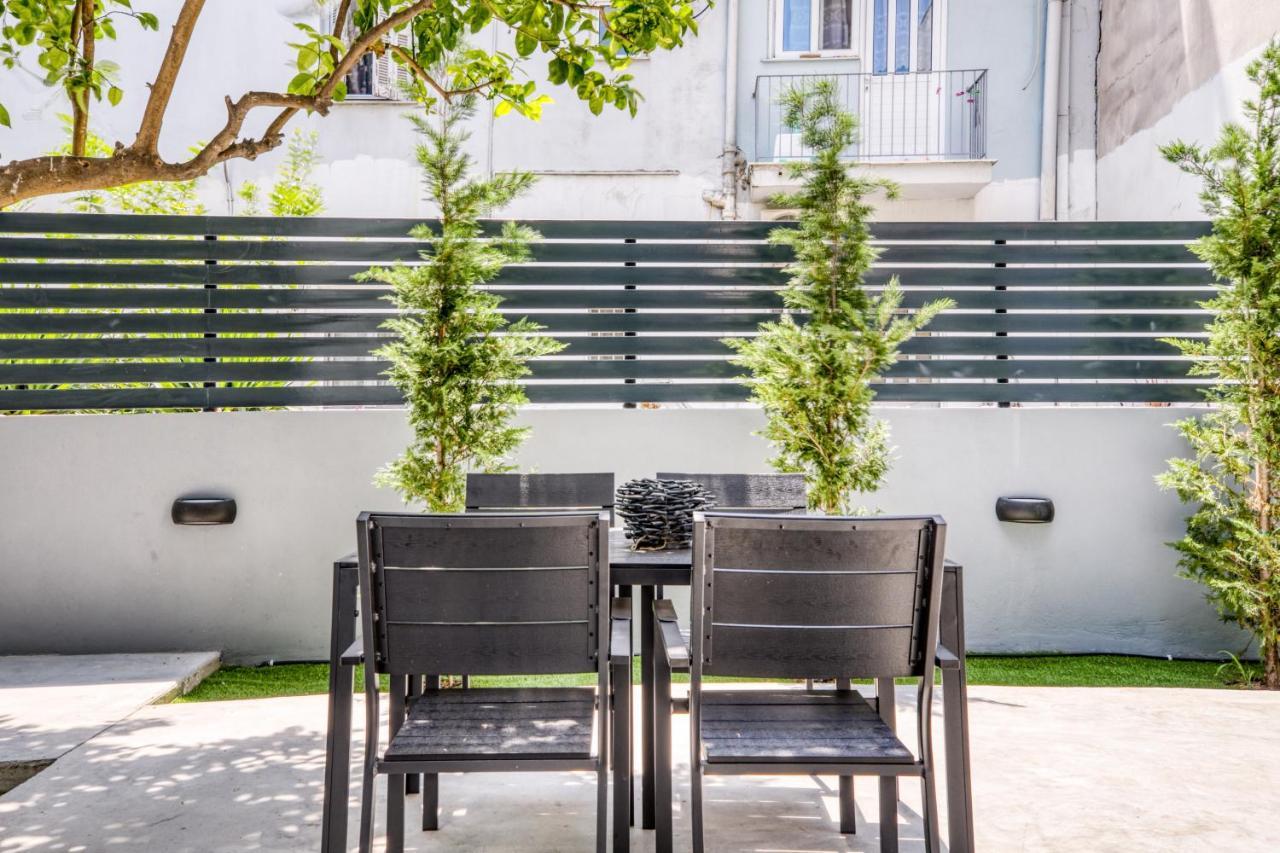 Spacious Flat With Courtyard And Private Parking! Athens Exterior photo